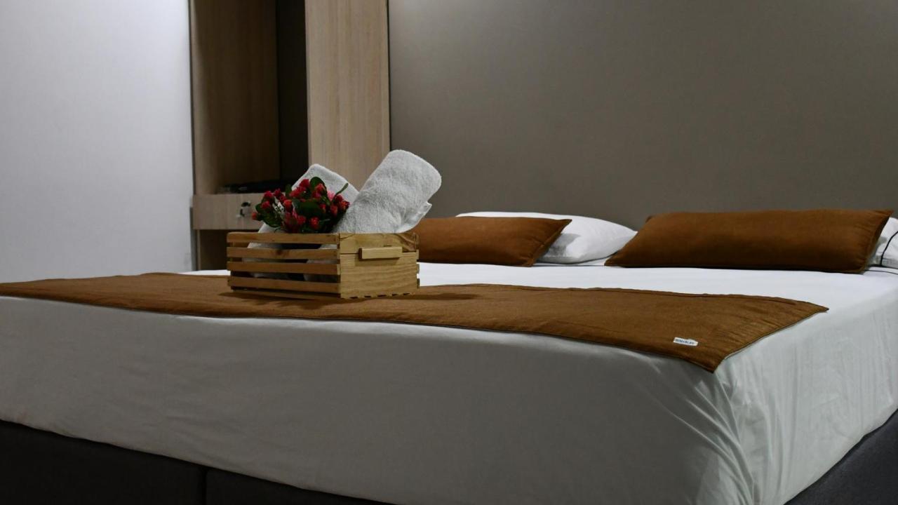 Hotel Boutique Plaza Medellín Dış mekan fotoğraf